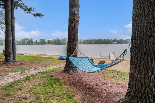 4142 Fogeson Drive, Maple Valley, MI 49322