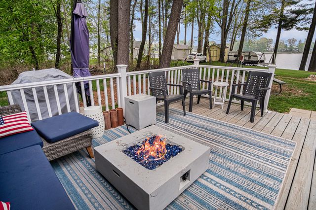 4142 Fogeson Drive, Maple Valley, MI 49322