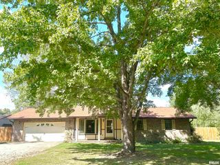 1629 GREEN Street, Centralia, IL 62801