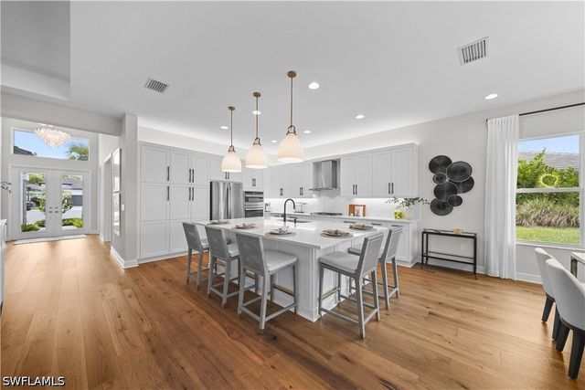 12092 Eucalyptus WAY, Naples, FL 34120