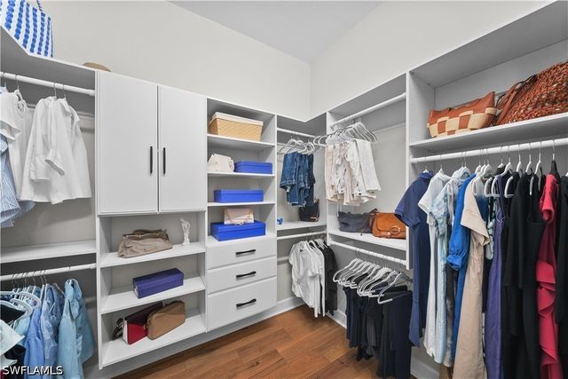 12092 Eucalyptus WAY, Naples, FL 34120