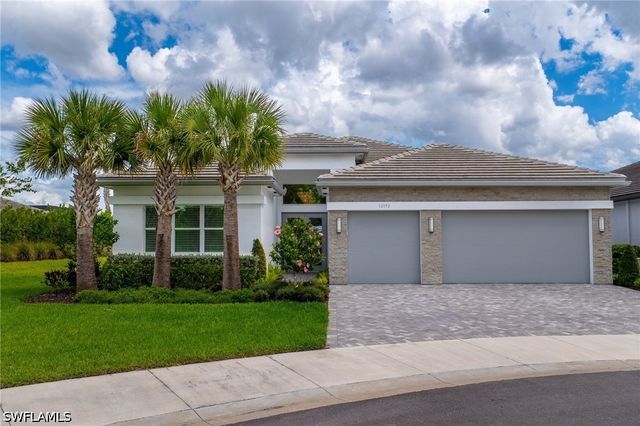 12092 Eucalyptus WAY, Naples, FL 34120