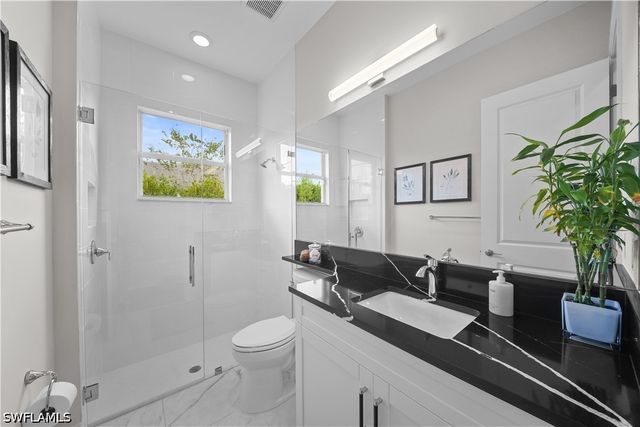 12092 Eucalyptus WAY, Naples, FL 34120