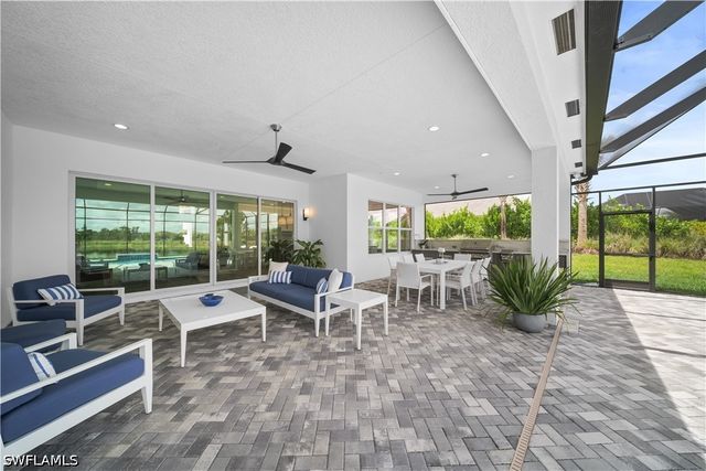 12092 Eucalyptus WAY, Naples, FL 34120