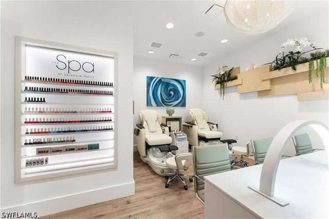 12092 Eucalyptus WAY, Naples, FL 34120