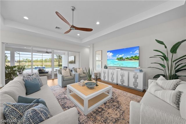 12092 Eucalyptus WAY, Naples, FL 34120