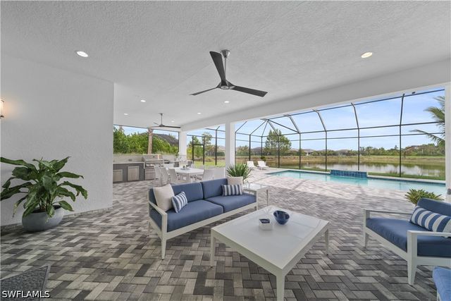 12092 Eucalyptus WAY, Naples, FL 34120