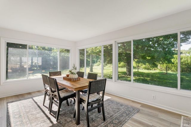 13550 Dragoon Trail, Mishawaka, IN 46544