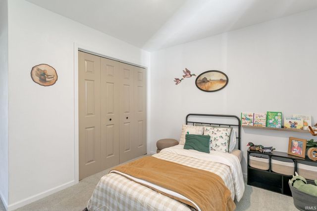 13550 Dragoon Trail, Mishawaka, IN 46544