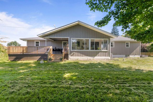 13550 Dragoon Trail, Mishawaka, IN 46544