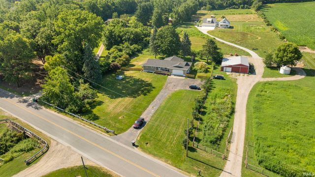 13550 Dragoon Trail, Mishawaka, IN 46544