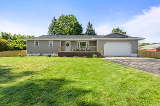 13550 Dragoon Trail, Mishawaka, IN 46544