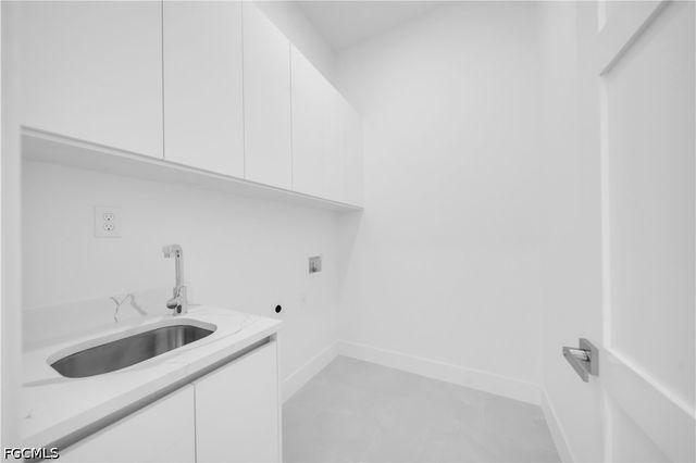 2703 34th ST SW, Lehigh Acres, FL 33976