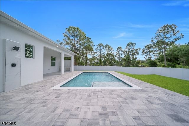 2703 34th ST SW, Lehigh Acres, FL 33976