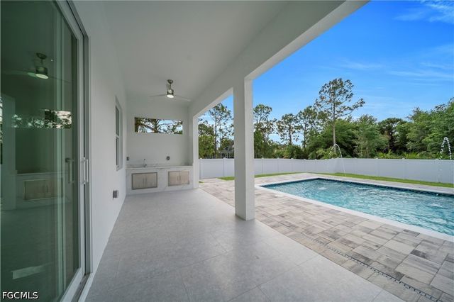 2703 34th ST SW, Lehigh Acres, FL 33976