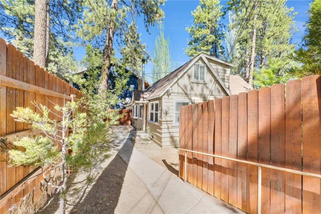 710 Marin Road, Big Bear Lake, CA 92315