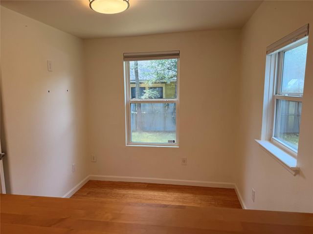 1182 Pandora ST, Austin, TX 78702