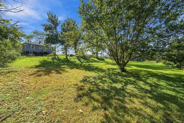924 Glenwood Dyer Road E, Glenwood, IL 60425