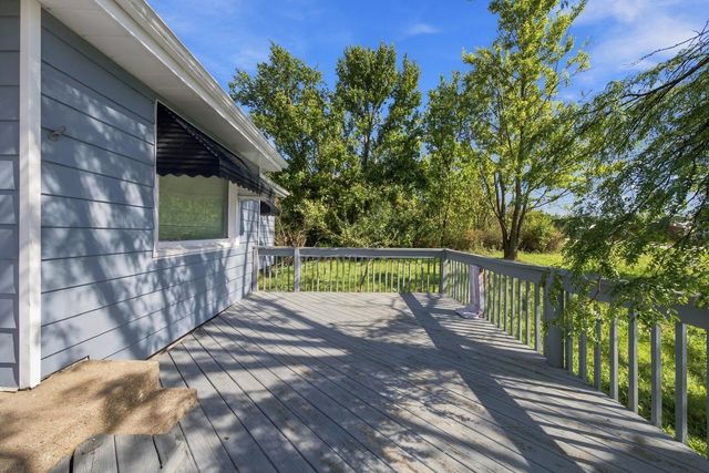 924 Glenwood Dyer Road E, Glenwood, IL 60425
