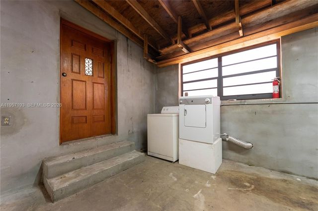 4381 SW 5th Ter, Miami, FL 33134