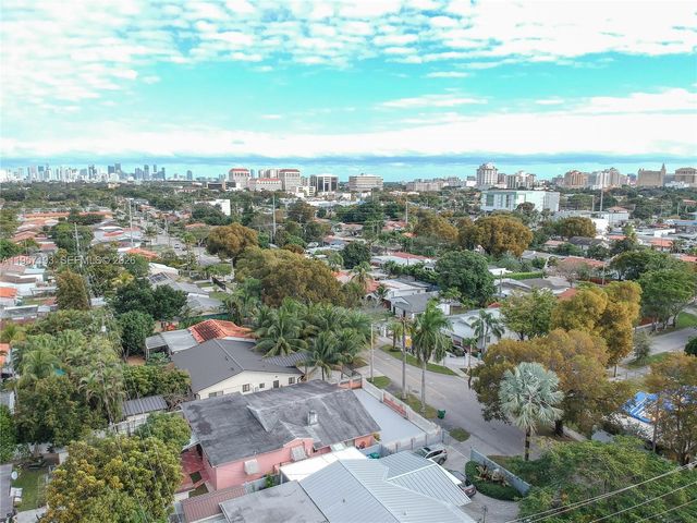 4381 SW 5th Ter, Miami, FL 33134