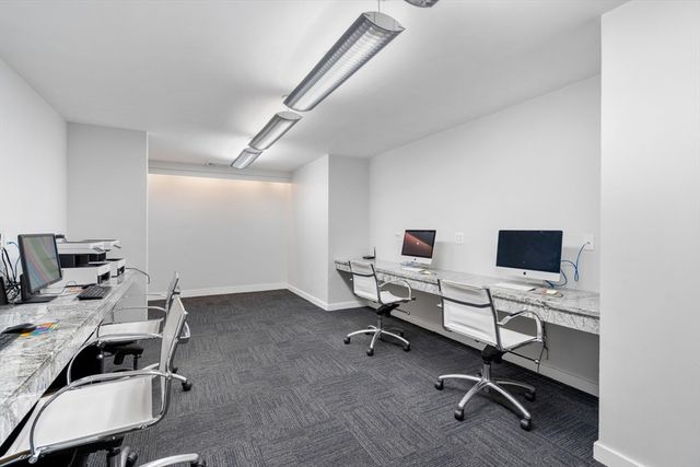 42 8th St 5407, Boston, MA 02129