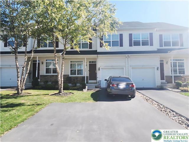972 King Way, Upper Macungie Twp, PA 18031