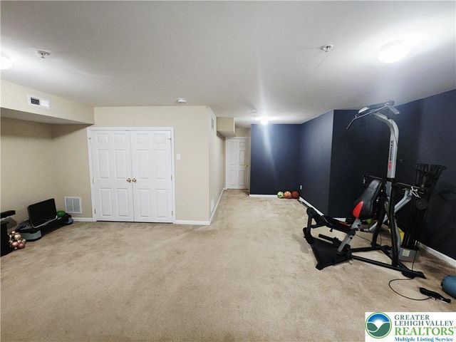 972 King Way, Upper Macungie Twp, PA 18031