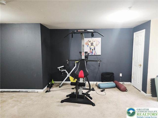 972 King Way, Upper Macungie Twp, PA 18031