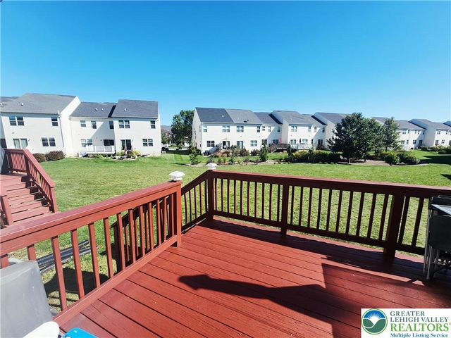 972 King Way, Upper Macungie Twp, PA 18031