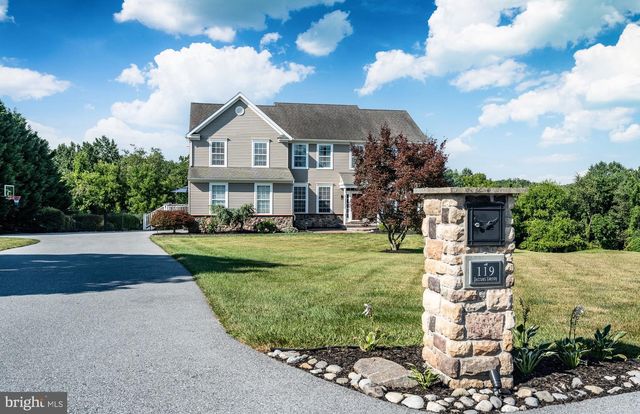119 JACOBS DR, Coatesville, PA 19320