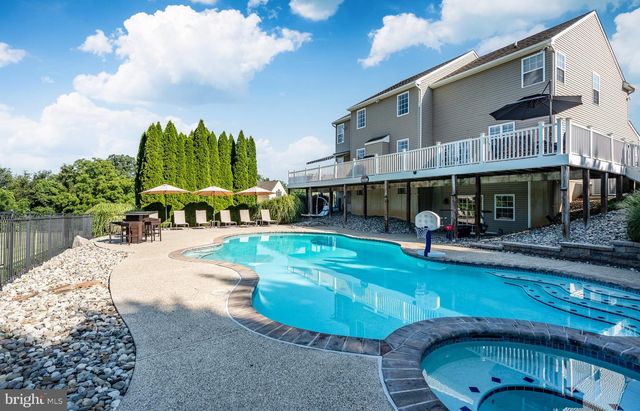 119 JACOBS DR, Coatesville, PA 19320