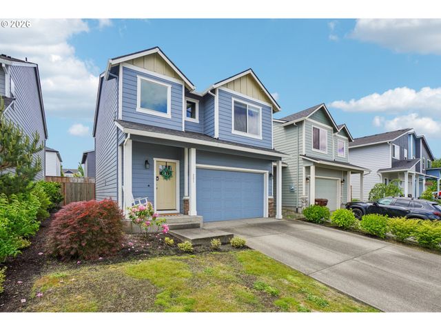 201 KINDRE St, St Helens, OR 97051