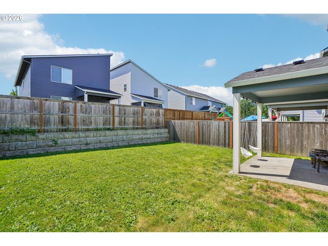 201 KINDRE St, St Helens, OR 97051