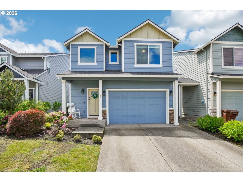 201 KINDRE St, St Helens, OR 97051
