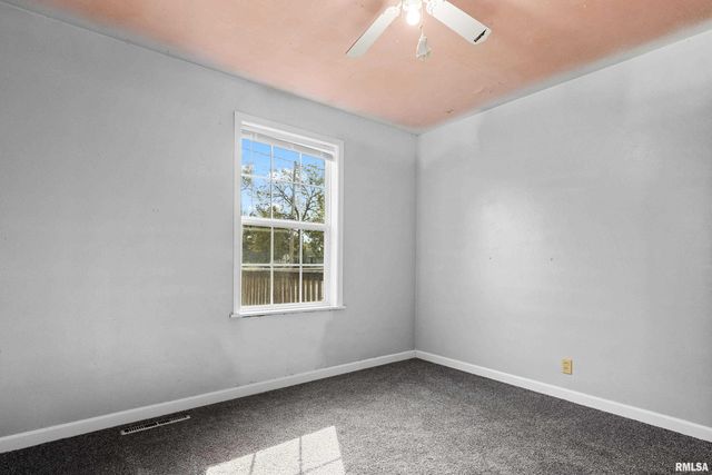 443 W WILMOT Street, Chillicothe, IL 61523