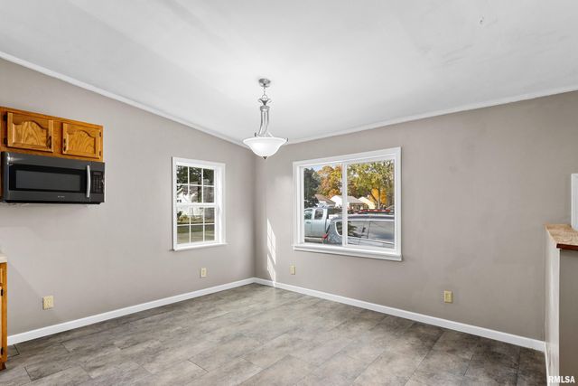 443 W WILMOT Street, Chillicothe, IL 61523