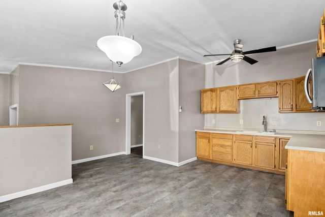 443 W WILMOT Street, Chillicothe, IL 61523