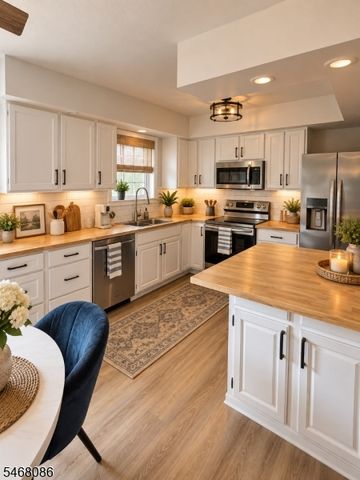 16 Wagon Wheel Rd, Vernon Twp., NJ 07422
