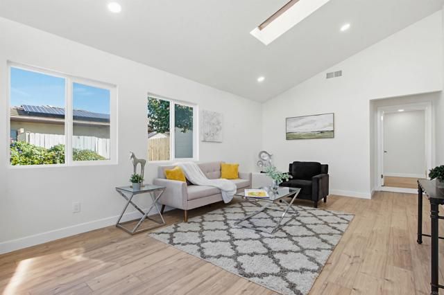 5108 Andrew Jackson St, Oceanside, CA 92057