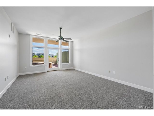 7220 W Bonfils Ln 210, Lakewood, CO 80226
