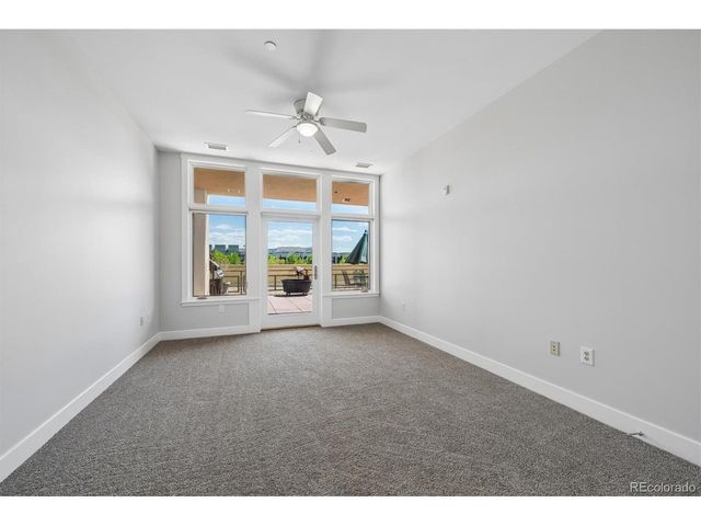 7220 W Bonfils Ln 210, Lakewood, CO 80226