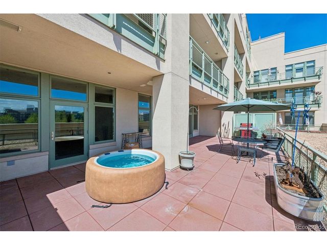 7220 W Bonfils Ln 210, Lakewood, CO 80226