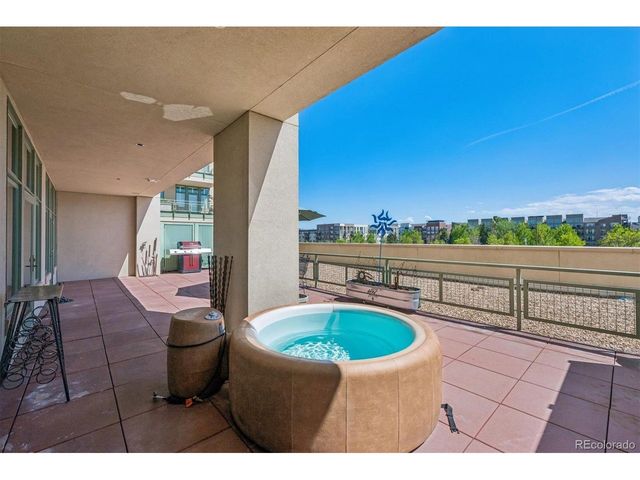 7220 W Bonfils Ln 210, Lakewood, CO 80226