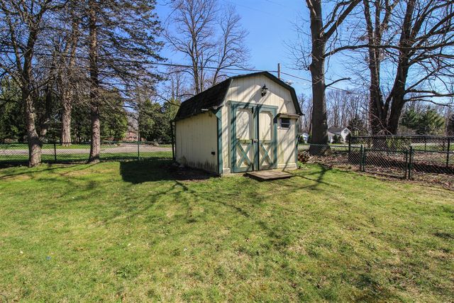 17363 Mackinaw, Three Rivers, MI 49093