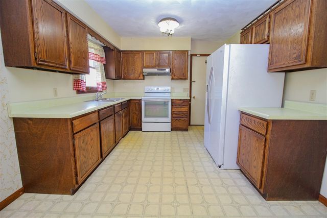 17363 Mackinaw, Three Rivers, MI 49093