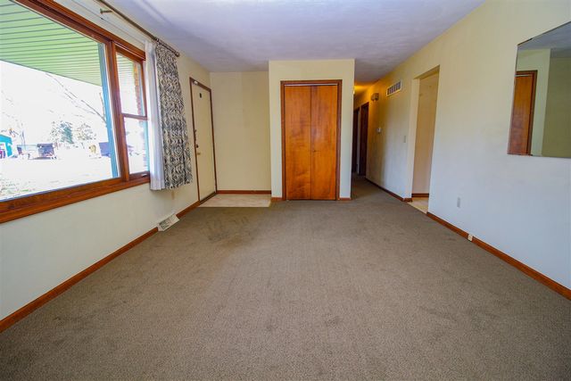 17363 Mackinaw, Three Rivers, MI 49093