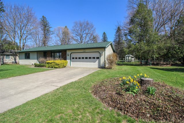 17363 Mackinaw, Three Rivers, MI 49093