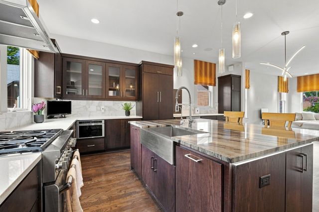 612 Monroe St, Nashville, TN 37208