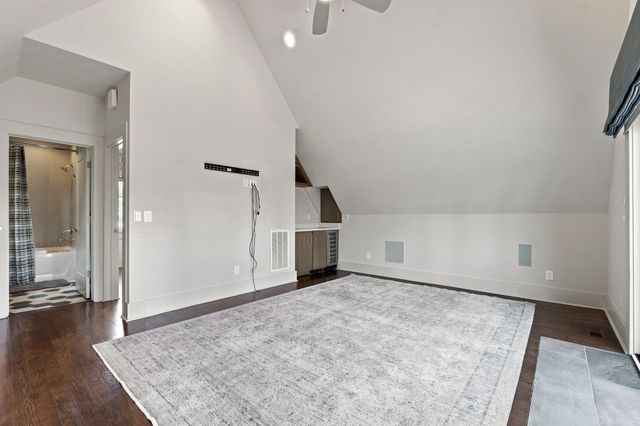 612 Monroe St, Nashville, TN 37208